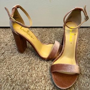 Lulu’s - Mauve/Dusty Rose Block Heels size 6